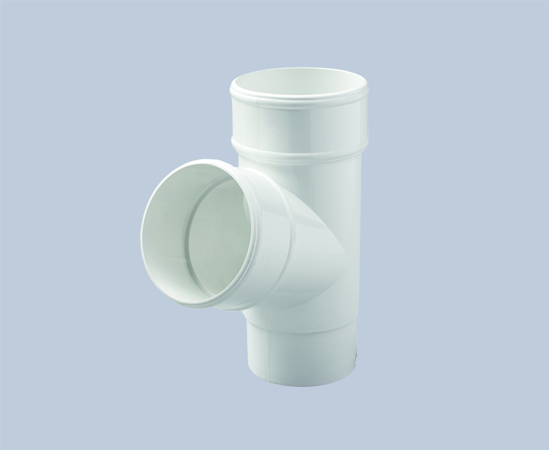 Half round guttering - 112.5 degree branch white